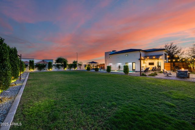 8425 W LOUISE Court, Peoria, AZ 85383