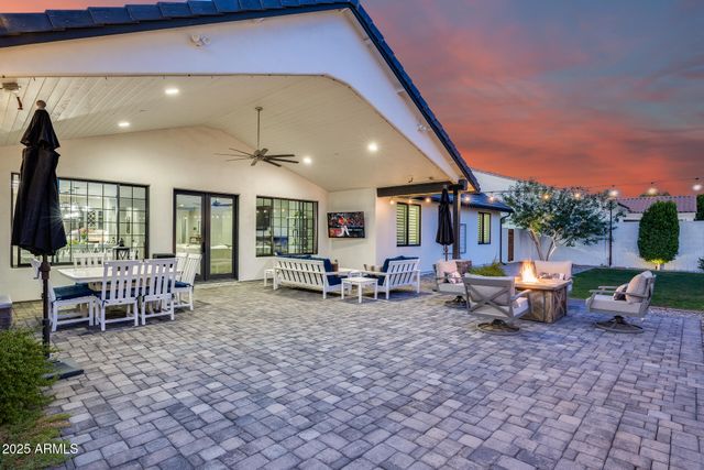 8425 W LOUISE Court, Peoria, AZ 85383