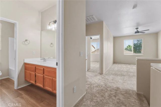 14373 Silent Spring, Hesperia, CA 92344