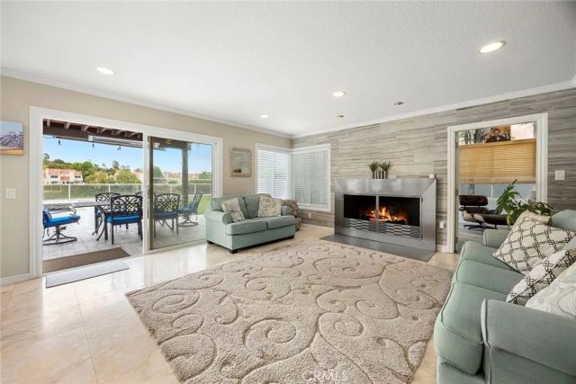 6 Sand Pointe, Laguna Niguel, CA 92677