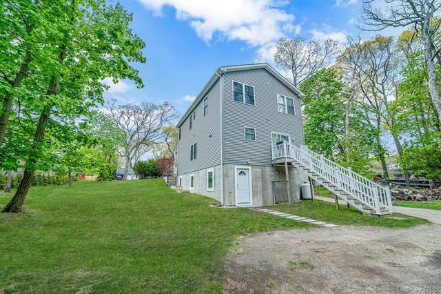 187 Hallock Street, Riverhead, NY 11901