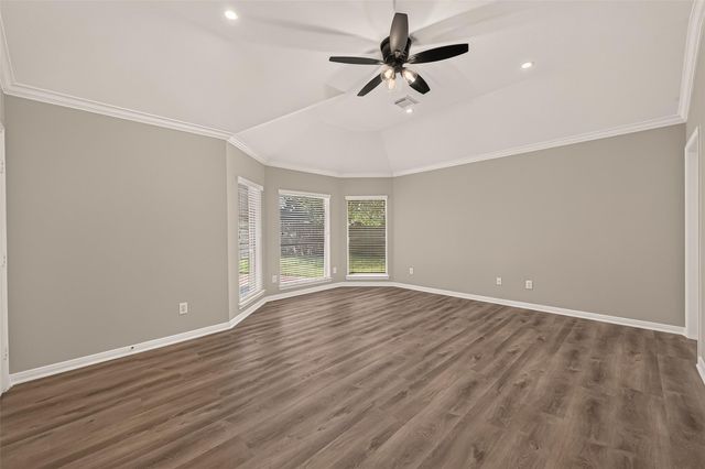 1527 Lake Pauline Court, Richmond, TX 77406