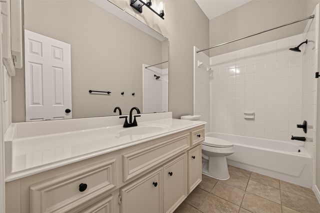 1527 Lake Pauline Court, Richmond, TX 77406