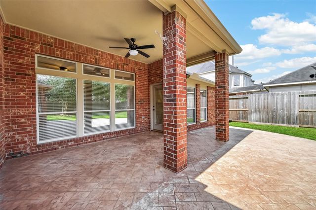 1527 Lake Pauline Court, Richmond, TX 77406