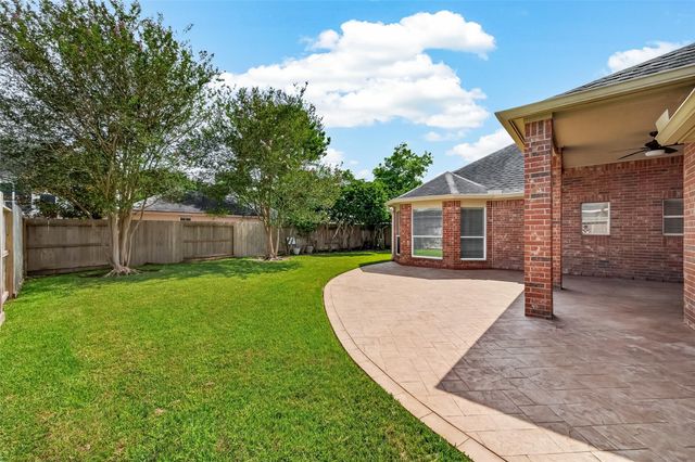 1527 Lake Pauline Court, Richmond, TX 77406
