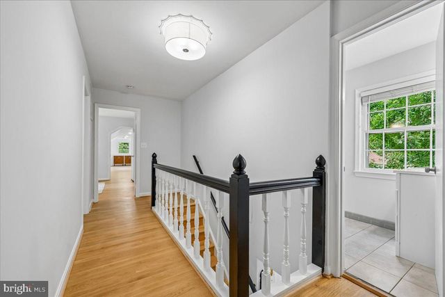 11812 FARMLAND DR, North Bethesda, MD 20852
