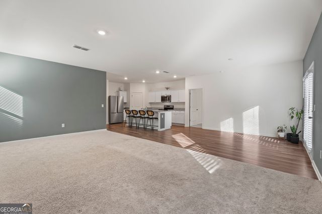 119 Bantry Way, Locust Grove, GA 30248