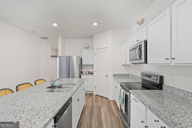 119 Bantry Way, Locust Grove, GA 30248