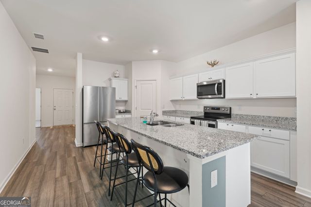 119 Bantry Way, Locust Grove, GA 30248