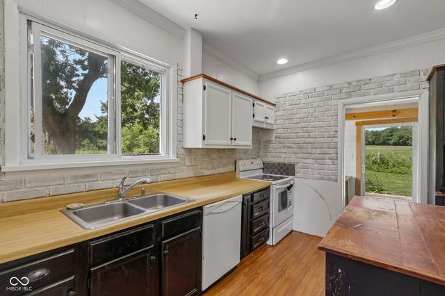 5554 W County Road 525 S, Greencastle, IN 46135