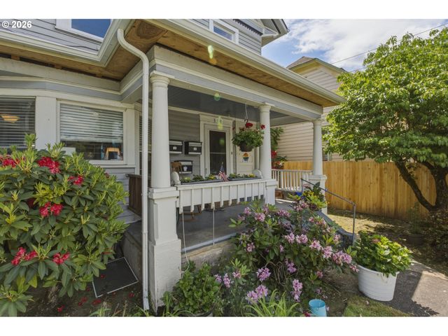 308 HIGH St, Oregon City, OR 97045
