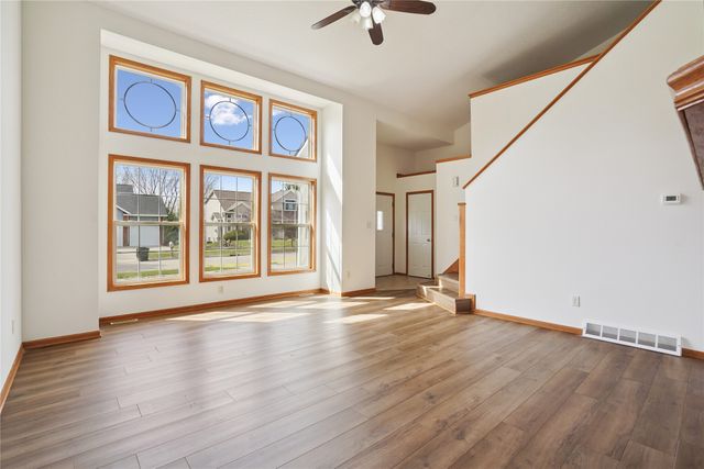 3213 SW Coves Drive, Ankeny, IA 50023