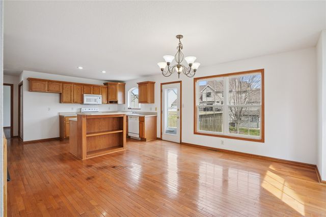 3213 SW Coves Drive, Ankeny, IA 50023