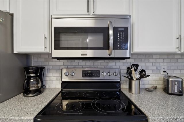 802 E Hillsborough Court, Hernando, FL 34442