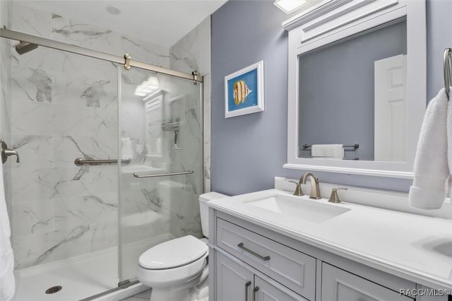 802 E Hillsborough Court, Hernando, FL 34442