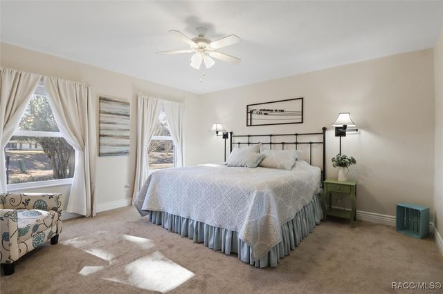 802 E Hillsborough Court, Hernando, FL 34442