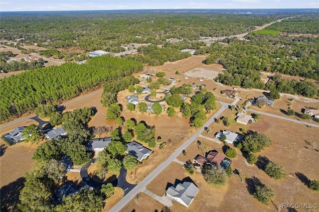 802 E Hillsborough Court, Hernando, FL 34442