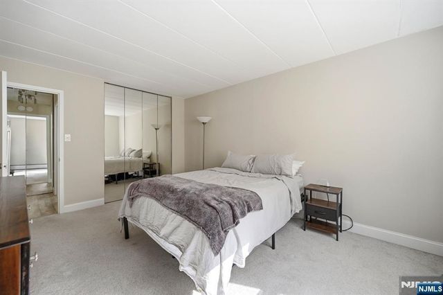 25 Jefferson Street 2F, Hackensack, NJ 07601