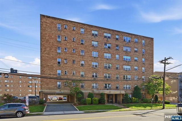 25 Jefferson Street 2F, Hackensack, NJ 07601