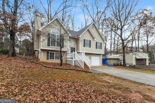 28 Loxley Court, Douglasville, GA 30134