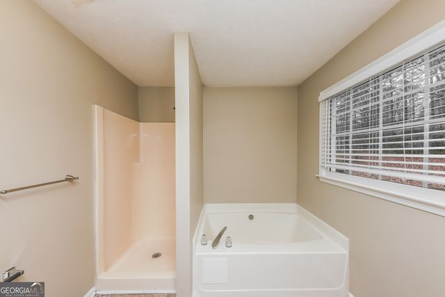 28 Loxley Court, Douglasville, GA 30134