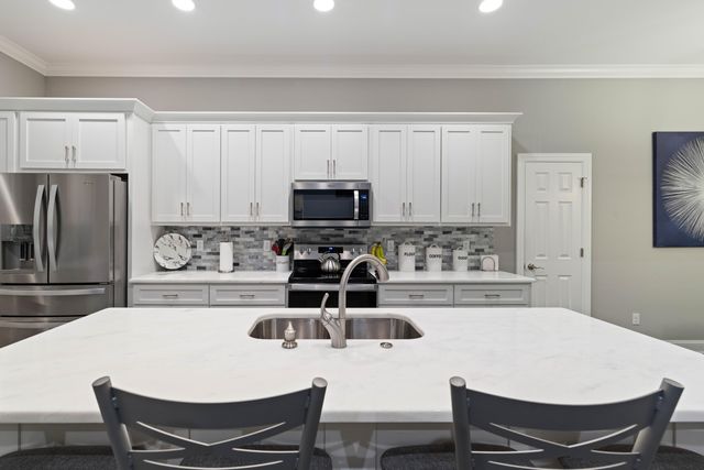195 Fredonia Farm Road, Dunlap, TN 37327