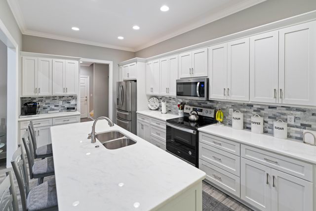 195 Fredonia Farm Road, Dunlap, TN 37327