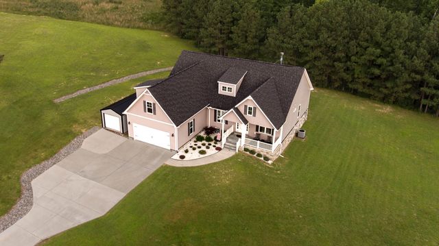 195 Fredonia Farm Road, Dunlap, TN 37327