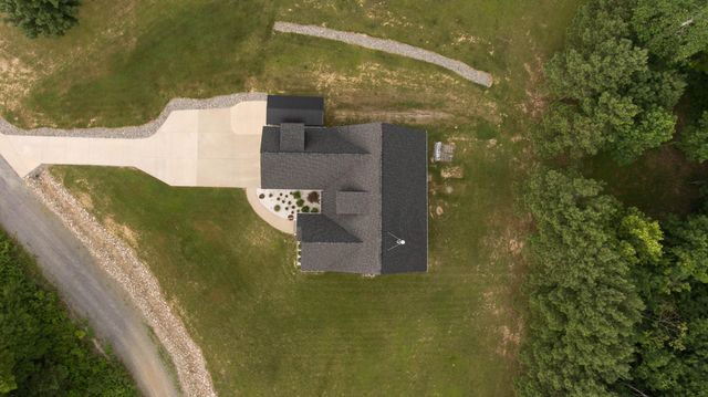 195 Fredonia Farm Road, Dunlap, TN 37327