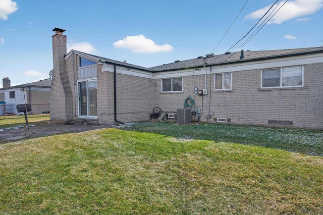 13627 Beth Drive, Warren, MI 48088