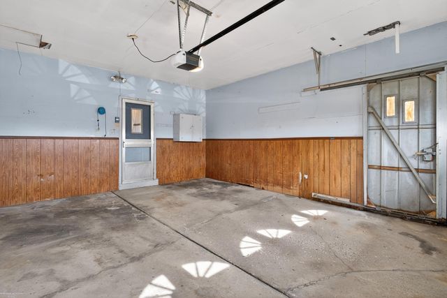 13627 Beth Drive, Warren, MI 48088