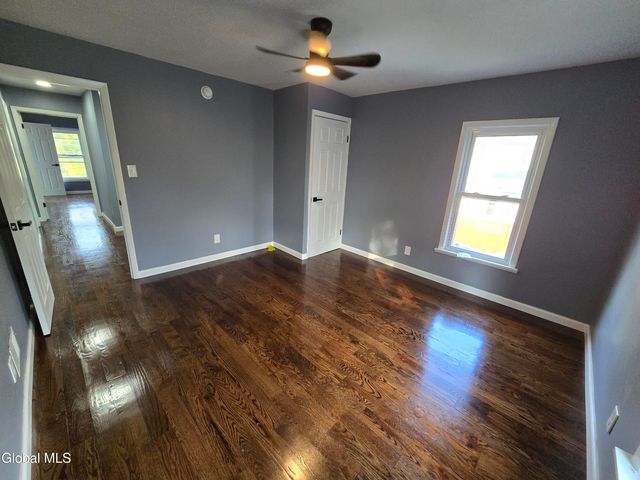 910 Gerling Street, Schenectady, NY 12308