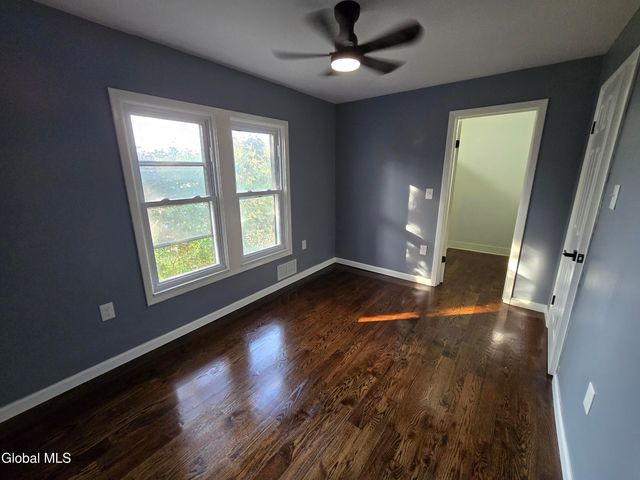 910 Gerling Street, Schenectady, NY 12308