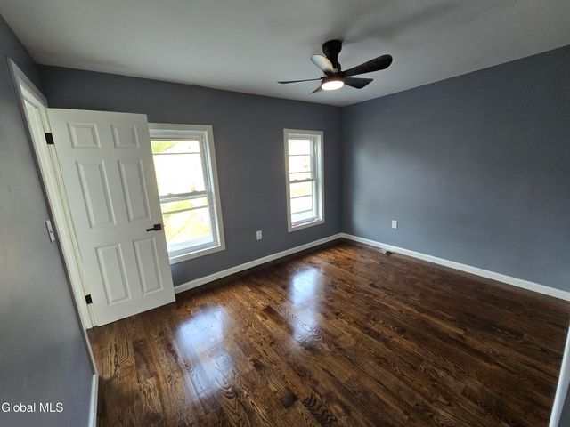 910 Gerling Street, Schenectady, NY 12308