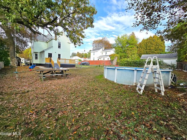 910 Gerling Street, Schenectady, NY 12308