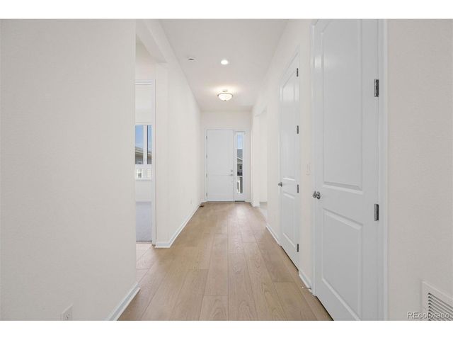 820 Bahia Pt, Castle Rock, CO 80104
