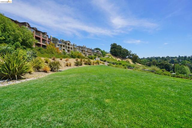 6280 Rocky Point Ct, Oakland, CA 94605