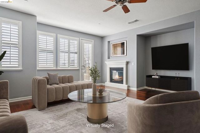 6280 Rocky Point Ct, Oakland, CA 94605