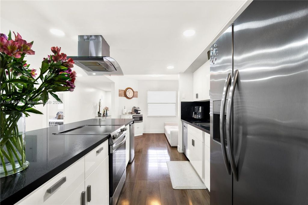 1100 SW 130th Ave 112H, Pembroke Pines, FL 33027