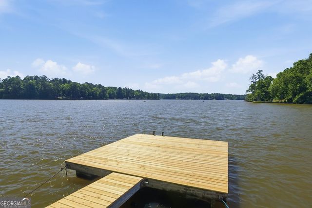 230 Arrow Point Road, Jackson, GA 30233