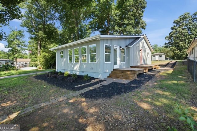 230 Arrow Point Road, Jackson, GA 30233
