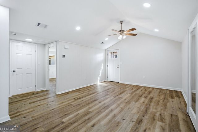 230 Arrow Point Road, Jackson, GA 30233