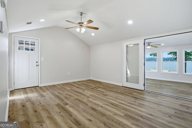 230 Arrow Point Road, Jackson, GA 30233