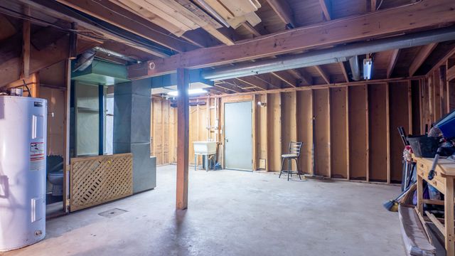 204 County Road 339, Alton, MO 65606