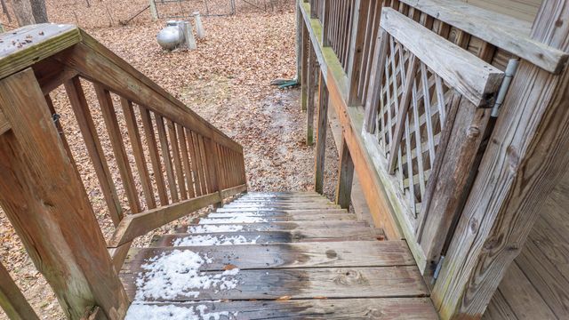 204 County Road 339, Alton, MO 65606