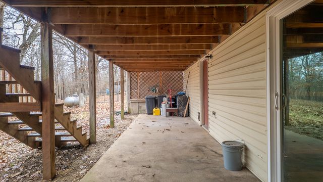 204 County Road 339, Alton, MO 65606