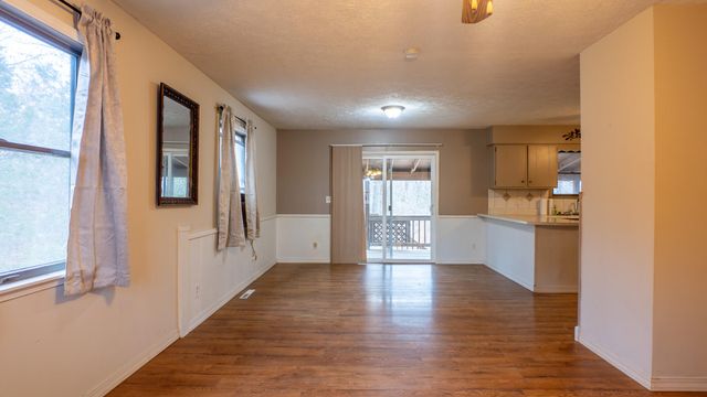 204 County Road 339, Alton, MO 65606