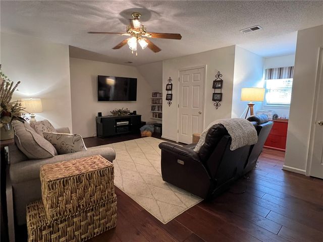 199 Lake Forest Circle, Easley, SC 29642