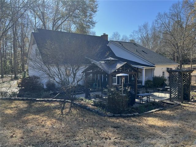 199 Lake Forest Circle, Easley, SC 29642