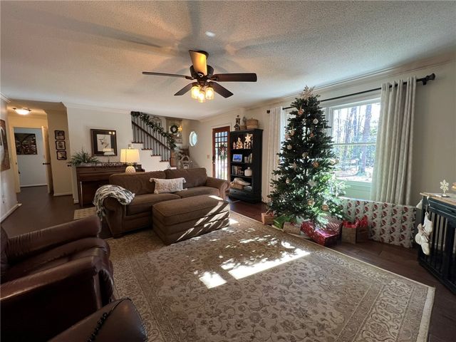 199 Lake Forest Circle, Easley, SC 29642